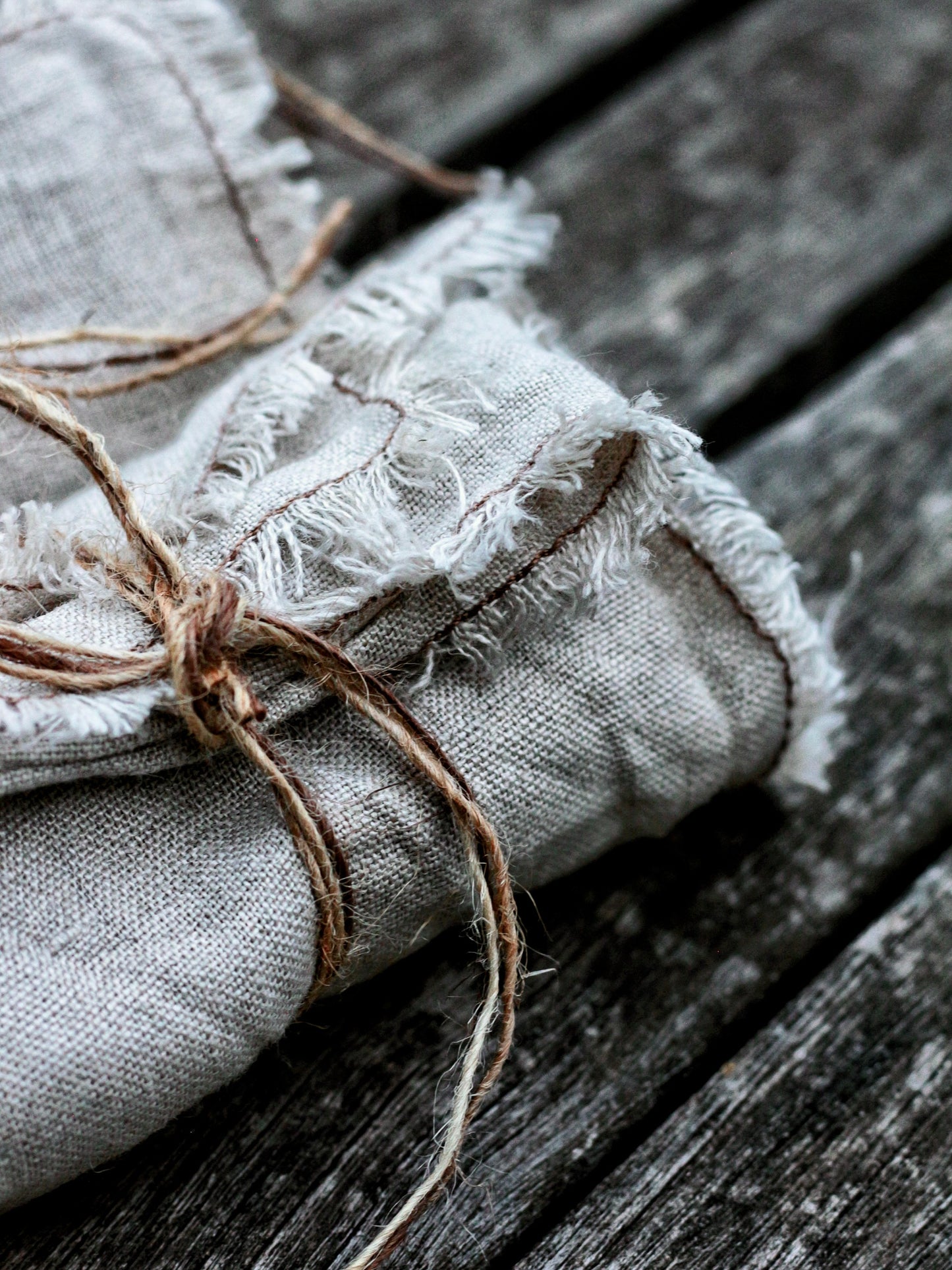 Fringed napkin