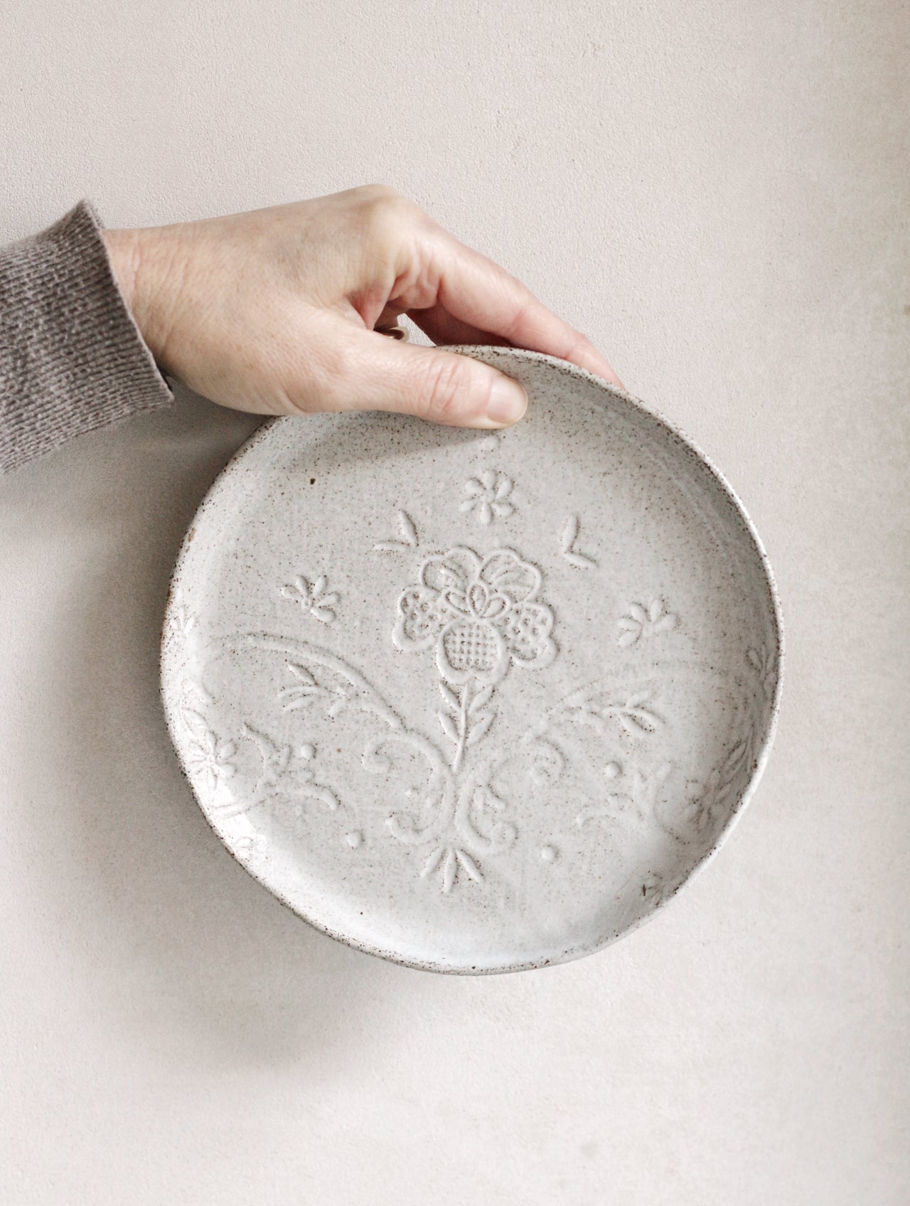 Lace dessert plate