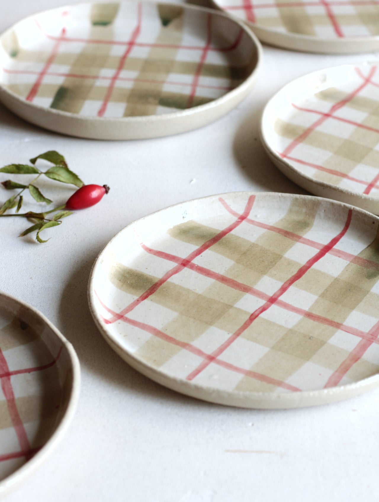 Tartan plate